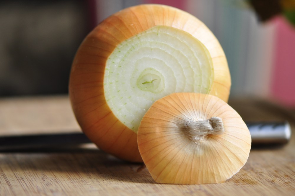 Top cut off onion
