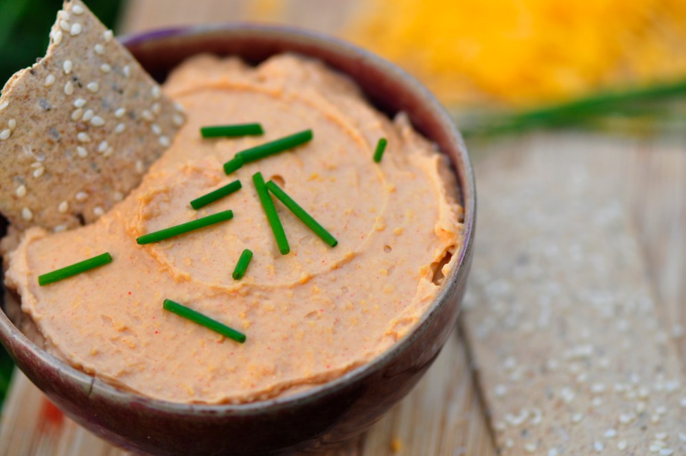 Beer-Cheddar Spread with Chives