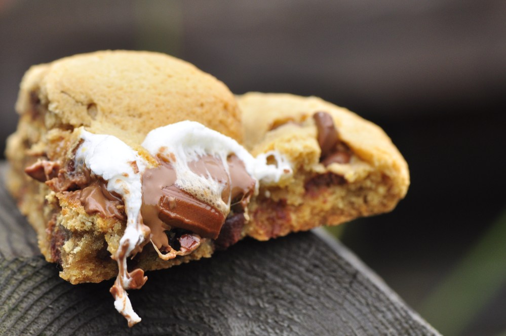 Jumbo Smores Cookie